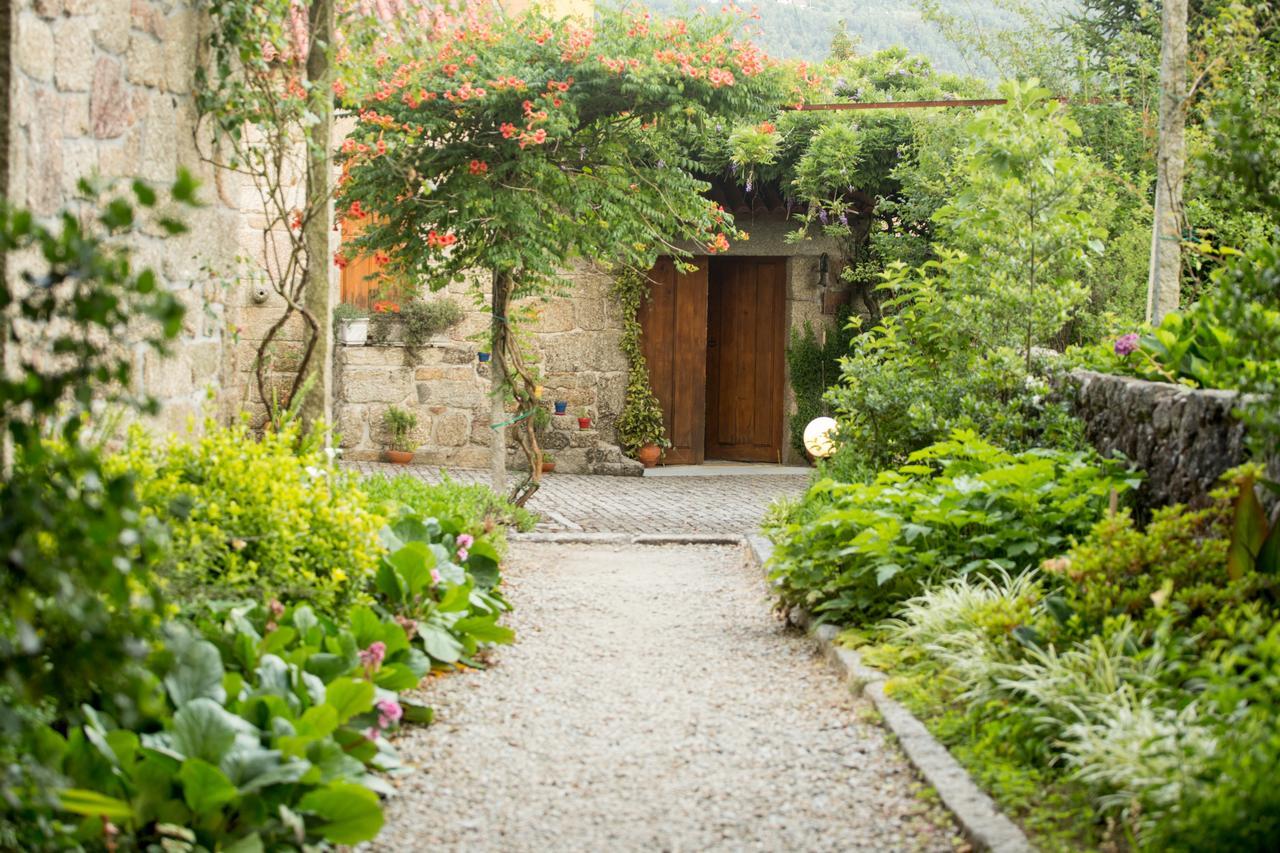 Quinta De Lourosa Pensionat Lousada Exteriör bild
